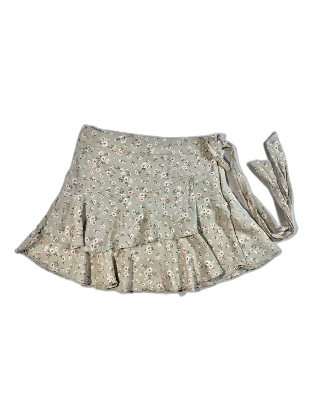 Forever 21 Women's Green / Gray Floral Flounce Mini Skirt